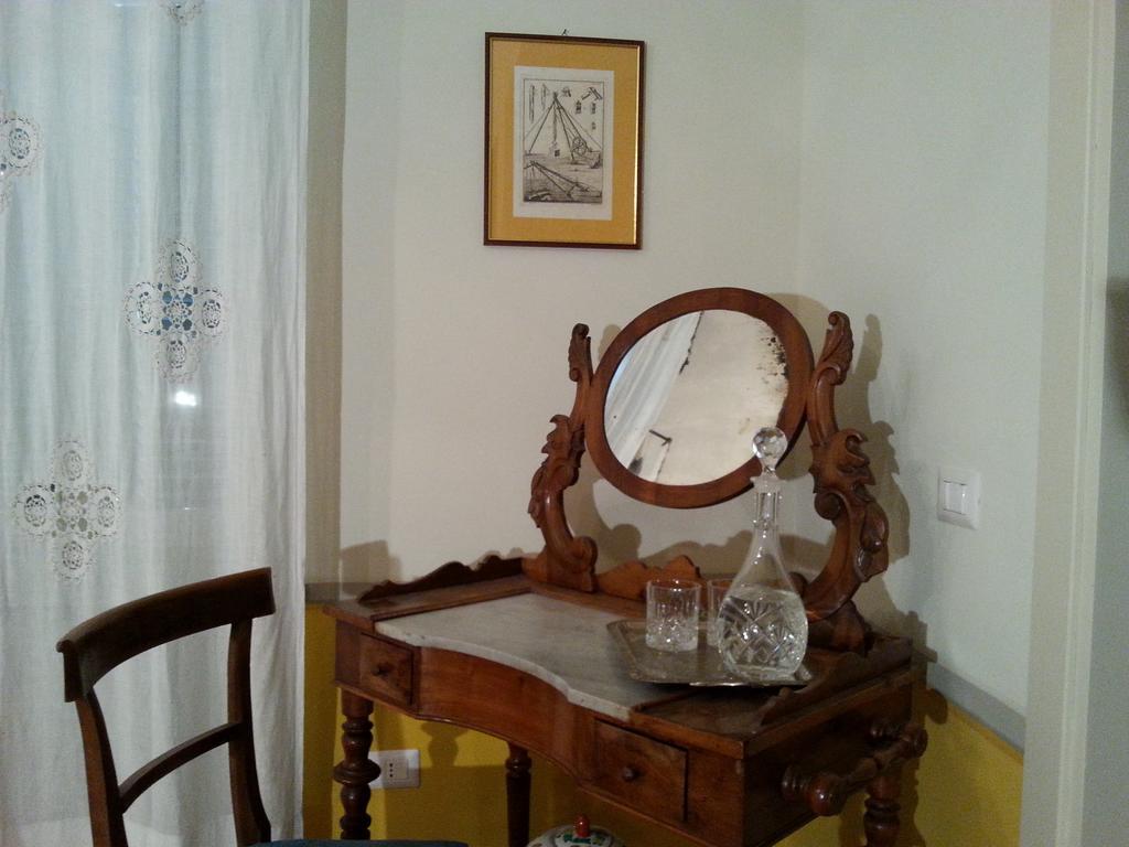 Hotel Pieve Sant'Angelo à Campello sul Clitunno Chambre photo